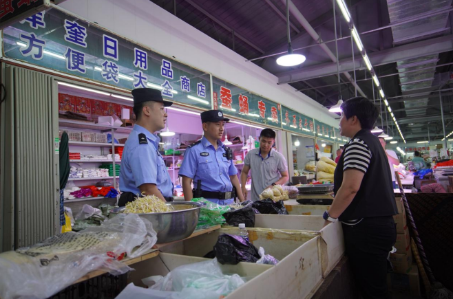 黑龙江省哈尔滨市公安局：厚植为民情怀 奏响服务新强音