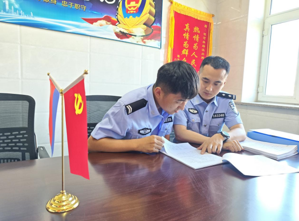黑龙江省林区公安局兴隆分局：老警领路“传技艺”新警奋进“强本领”