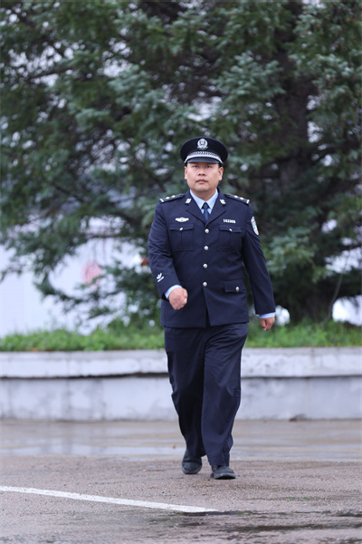 石金刚：90℃温差中的“忠诚见证”
