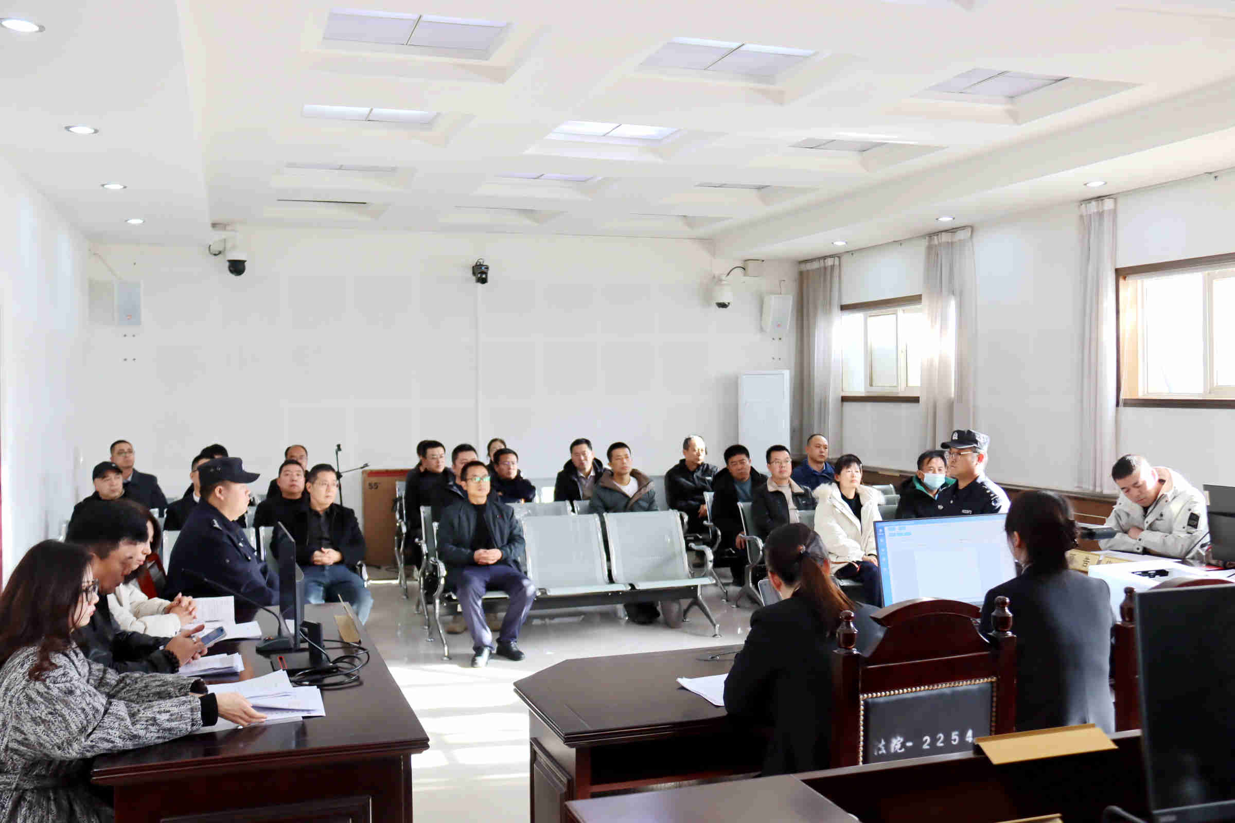 陕西省咸阳市长武县人民法院开展行政诉讼案件庭审旁听活动