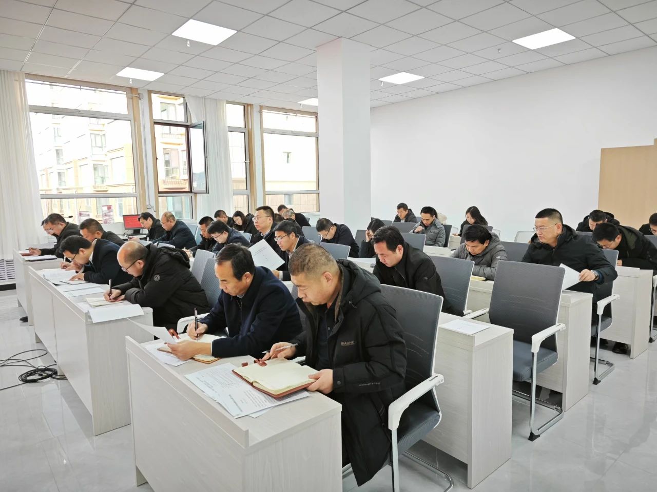 10.jpg 10.jpg