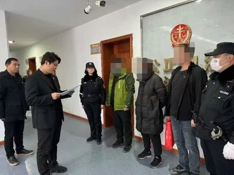 陕西省西安市莲湖区人民法院：强制拘留显威力 司法权威不容欺