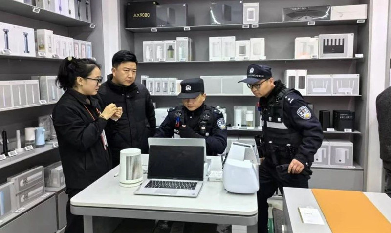 甘肃省嘉峪关市五一路派出所巡防“再升温” 守护看得见