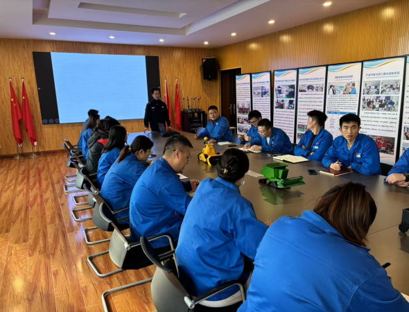 陕西省西安市公安局经开分局泾渭园派出所：织密反诈防护网，守牢企业钱袋子