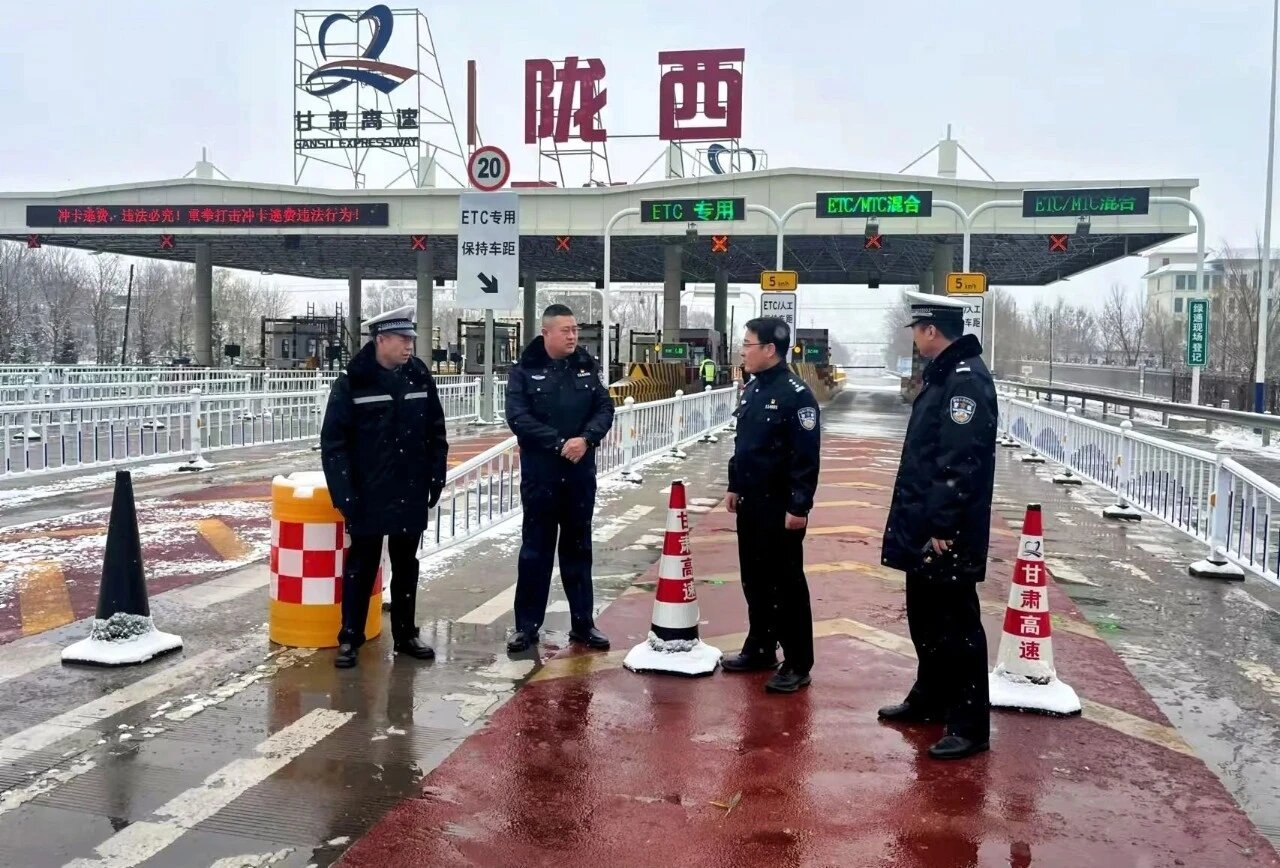 甘肃省定西市陇西公安交警：推行“一抓三促四保障”全力筑牢交通安全坚固防线  