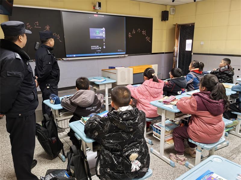 微信图片_20250103090556_proc.jpg