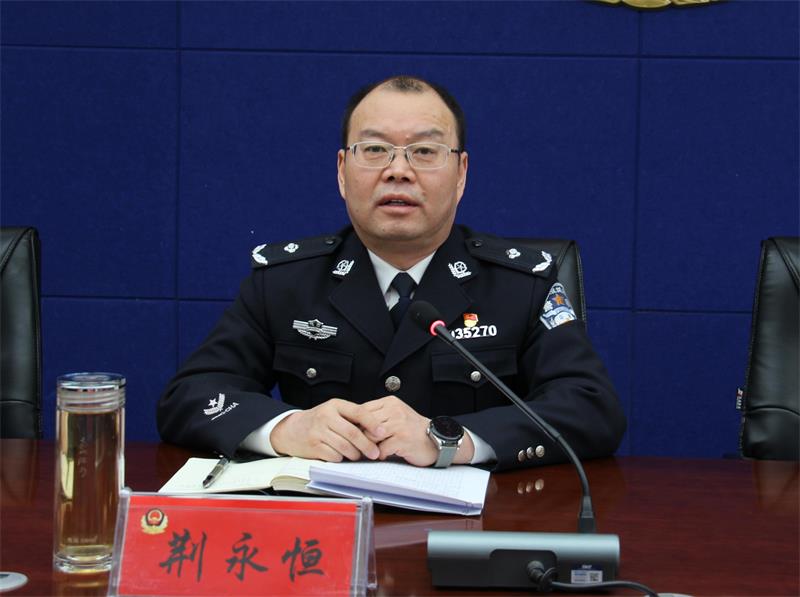 座谈会 (11)_proc.jpg