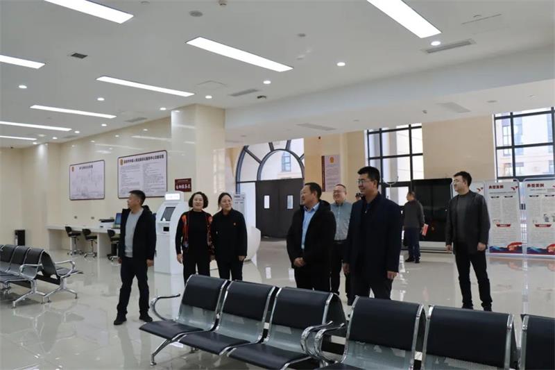 陕西延安中院领导班子成员节后慰问全体法官干警