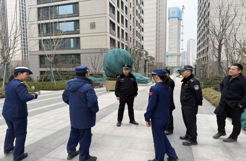 陕西省西安市公安局航天分局秦宇派出所扎实开展消防安全检查，切实筑牢安全防线