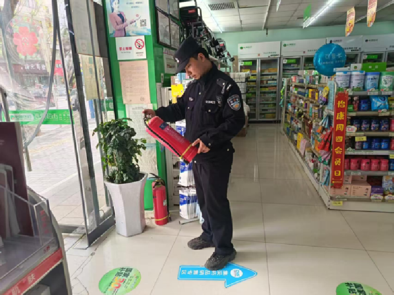 【陕西省西安市公安局预防警务】强化“九小场所”检查，筑牢安全防线