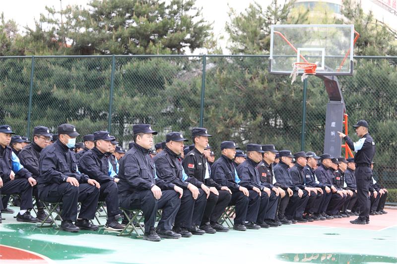 陕西延安市洛川县公安局2025年全警实战技能练兵：淬炼精兵，守护平安  