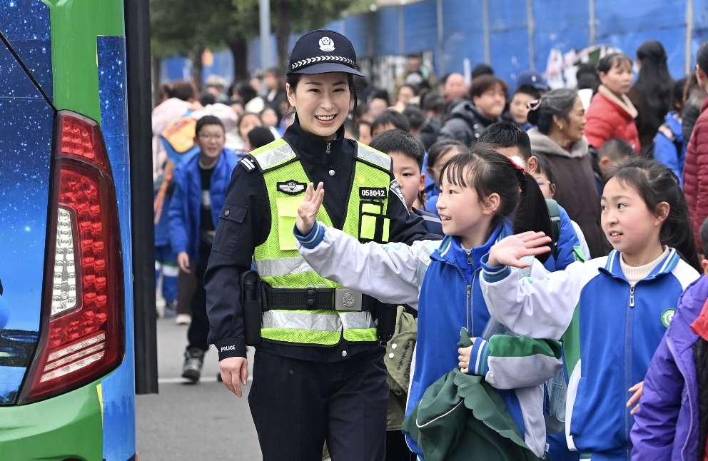 截屏2025-03-07 08.52.24.png 截屏2025-03-07 08.52.24.png