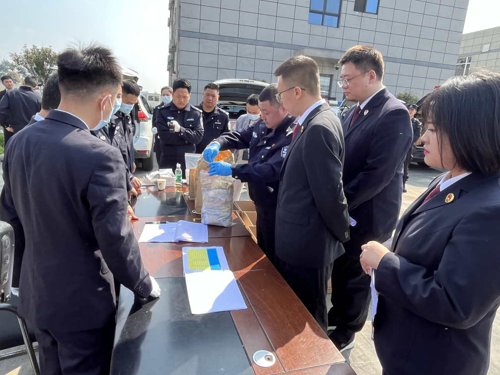 图片1(1).png 图片1(1).png