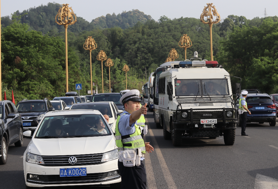 截屏2025-05-06 06.54.16.png 截屏2025-05-06 06.54.16.png