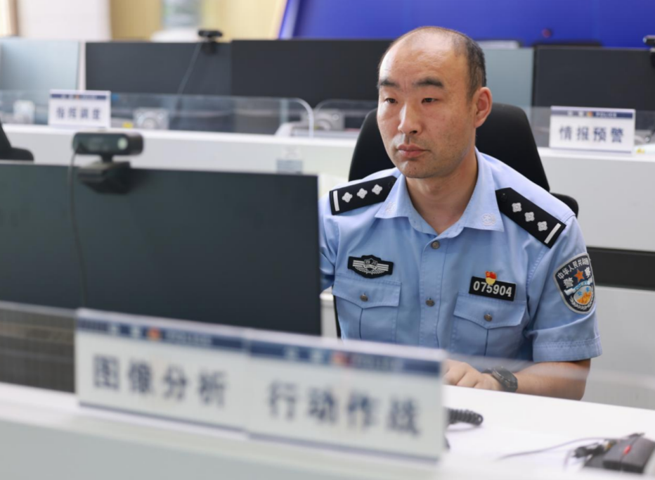 截屏2025-05-07 01.36.20.png 截屏2025-05-07 01.36.20.png