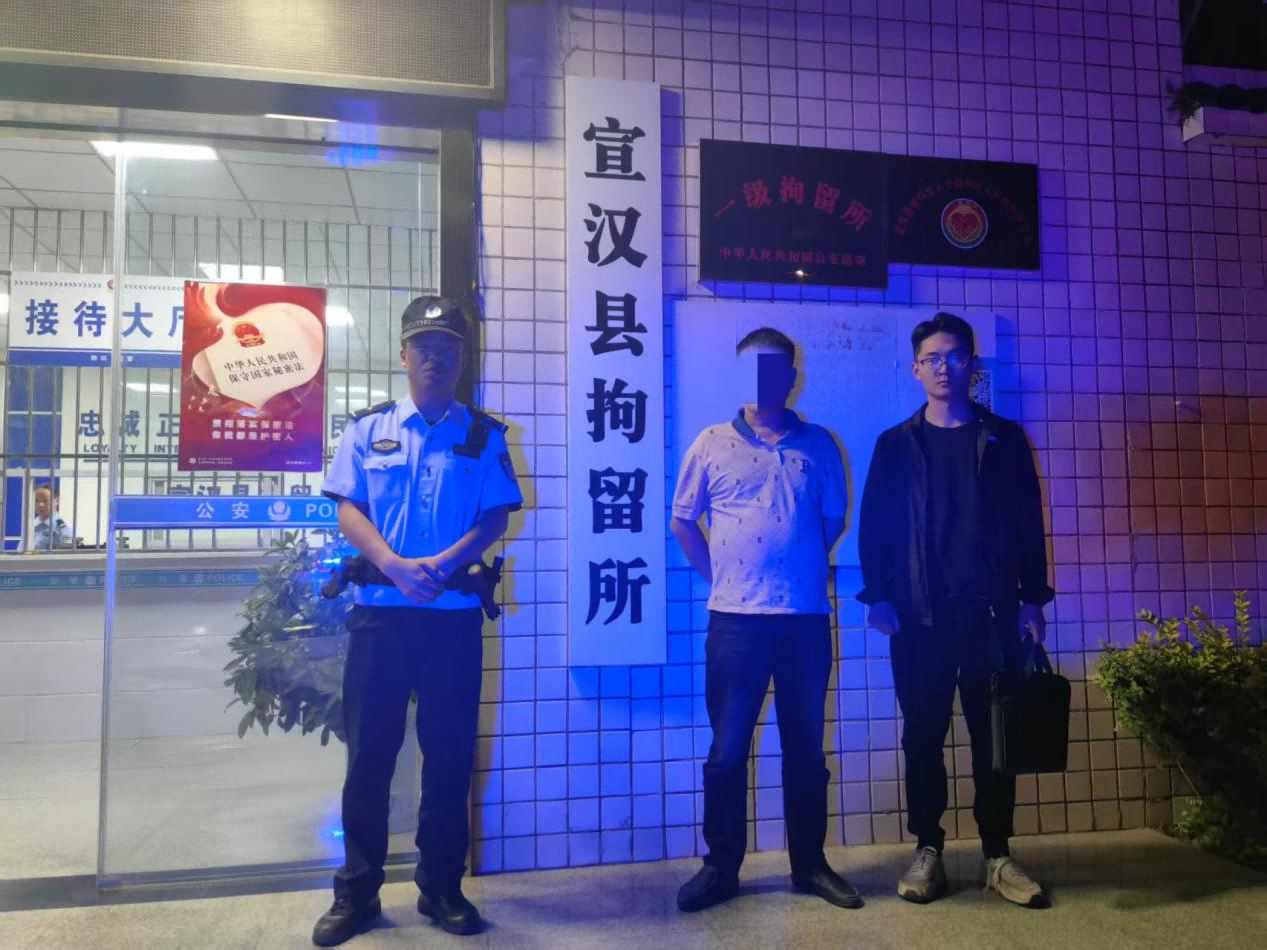 图片4(1).png 图片4(1).png