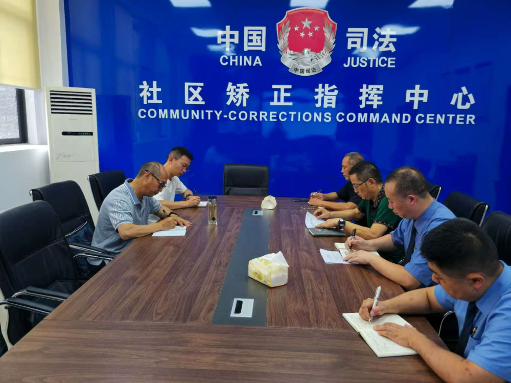 四川芦山县检察院联合县司法局开展刑事执行检察宣传周活动