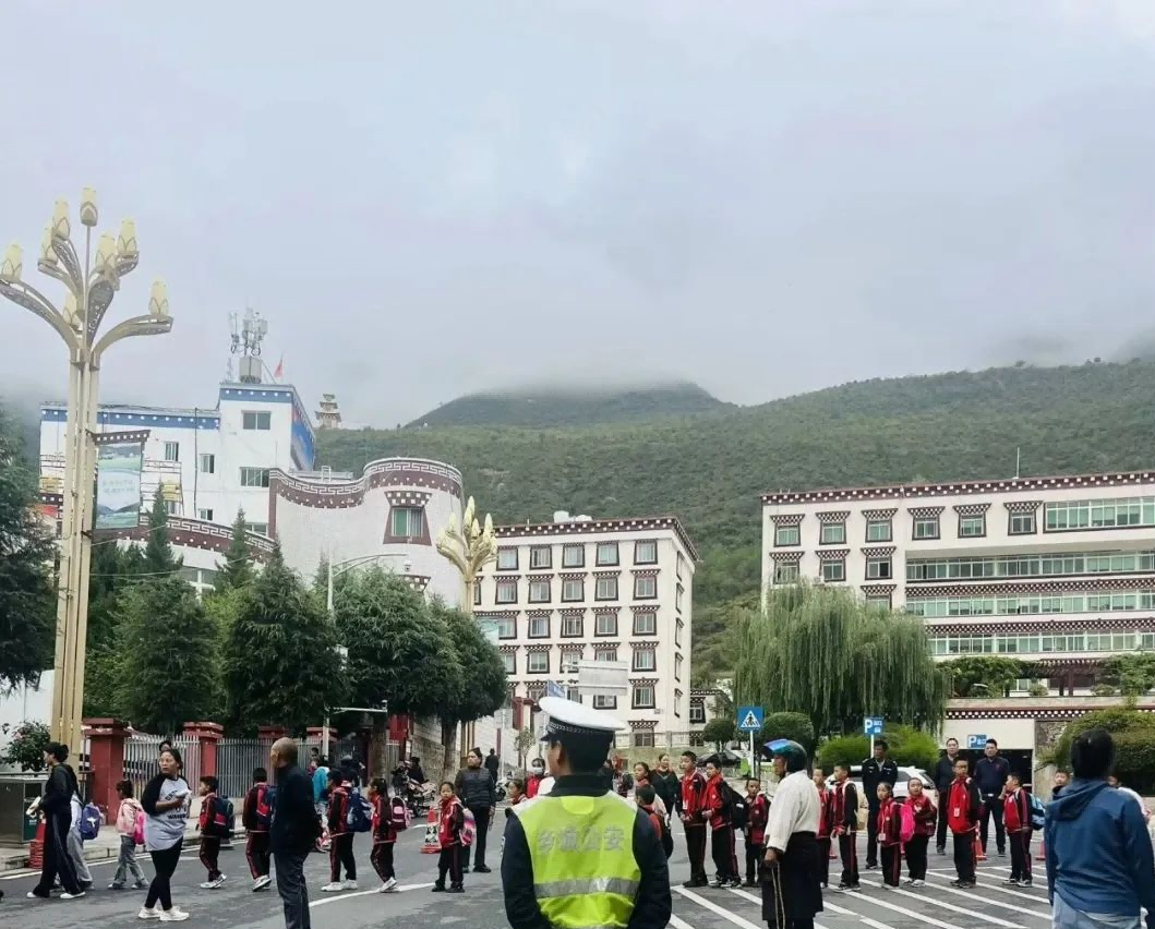 图片7(1).png 图片7(1).png