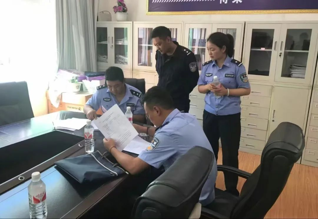 图片4.png 图片4.png