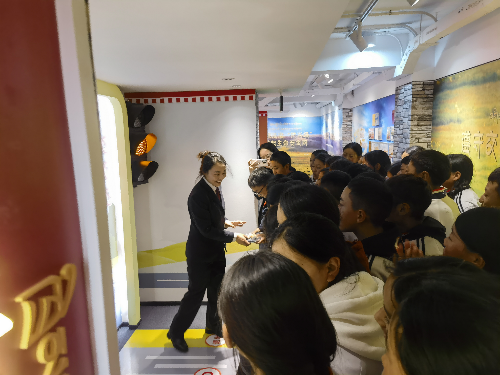 图片1(1).png 图片1(1).png