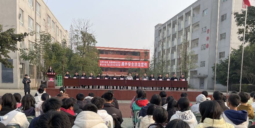 截屏2025-01-04 02.58.36.png 截屏2025-01-04 02.58.36.png