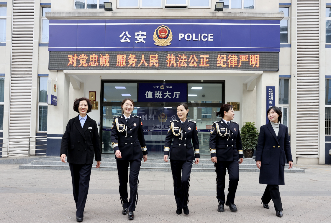 截屏2025-03-08 14.06.45.png 截屏2025-03-08 14.06.45.png
