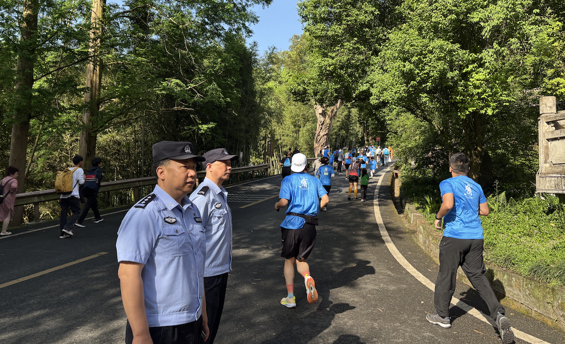 截屏2025-04-23 02.44.50.png 截屏2025-04-23 02.44.50.png