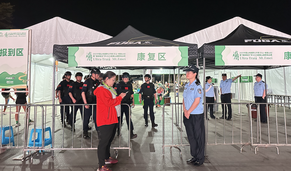 截屏2025-04-23 02.42.23.png 截屏2025-04-23 02.42.23.png