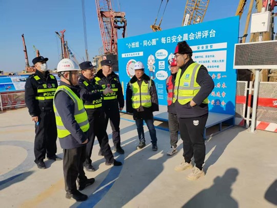 图片4.jpg 图片4.jpg