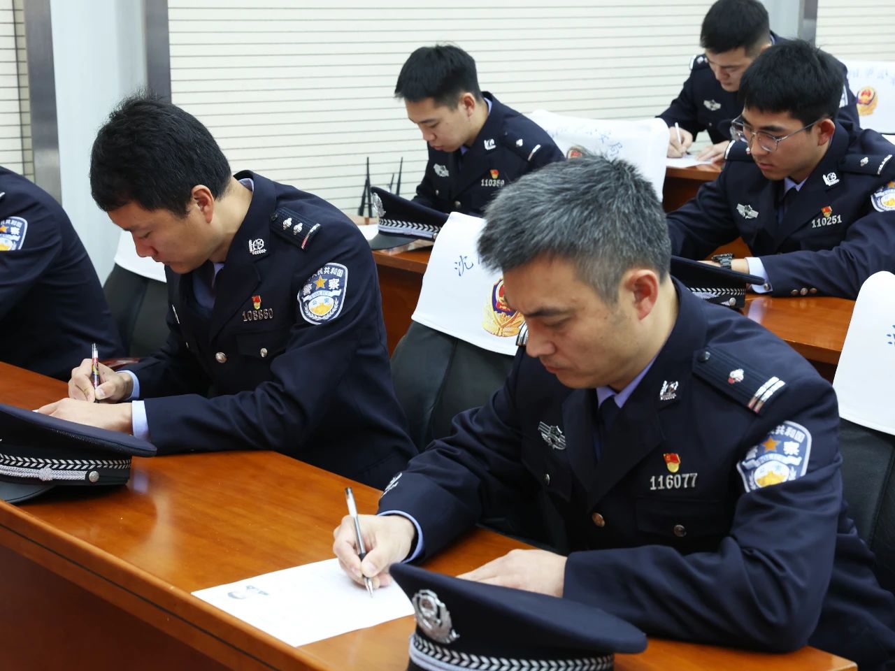微信图片_20241104110017.jpg 微信图片_20241104110017.jpg