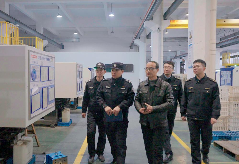 图片2.png 图片2.png