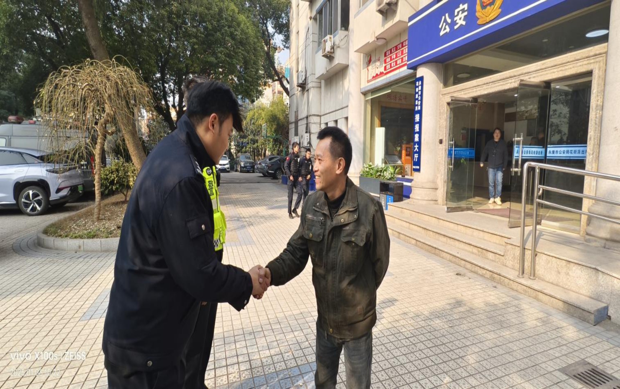 图片39.jpg 图片39.jpg