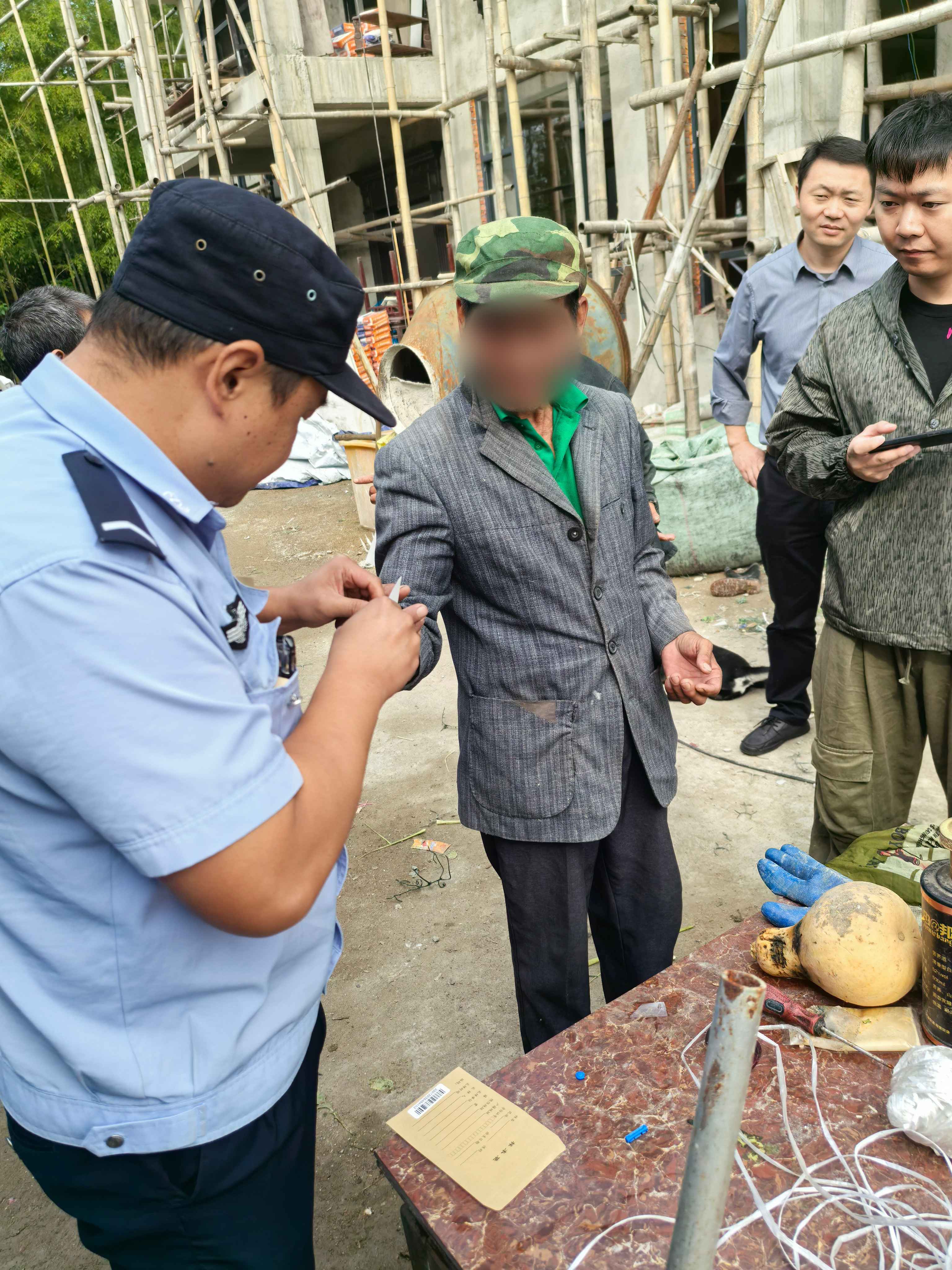 浙江兰溪：跨省暖心接力，失联28年的余奶奶回家了！