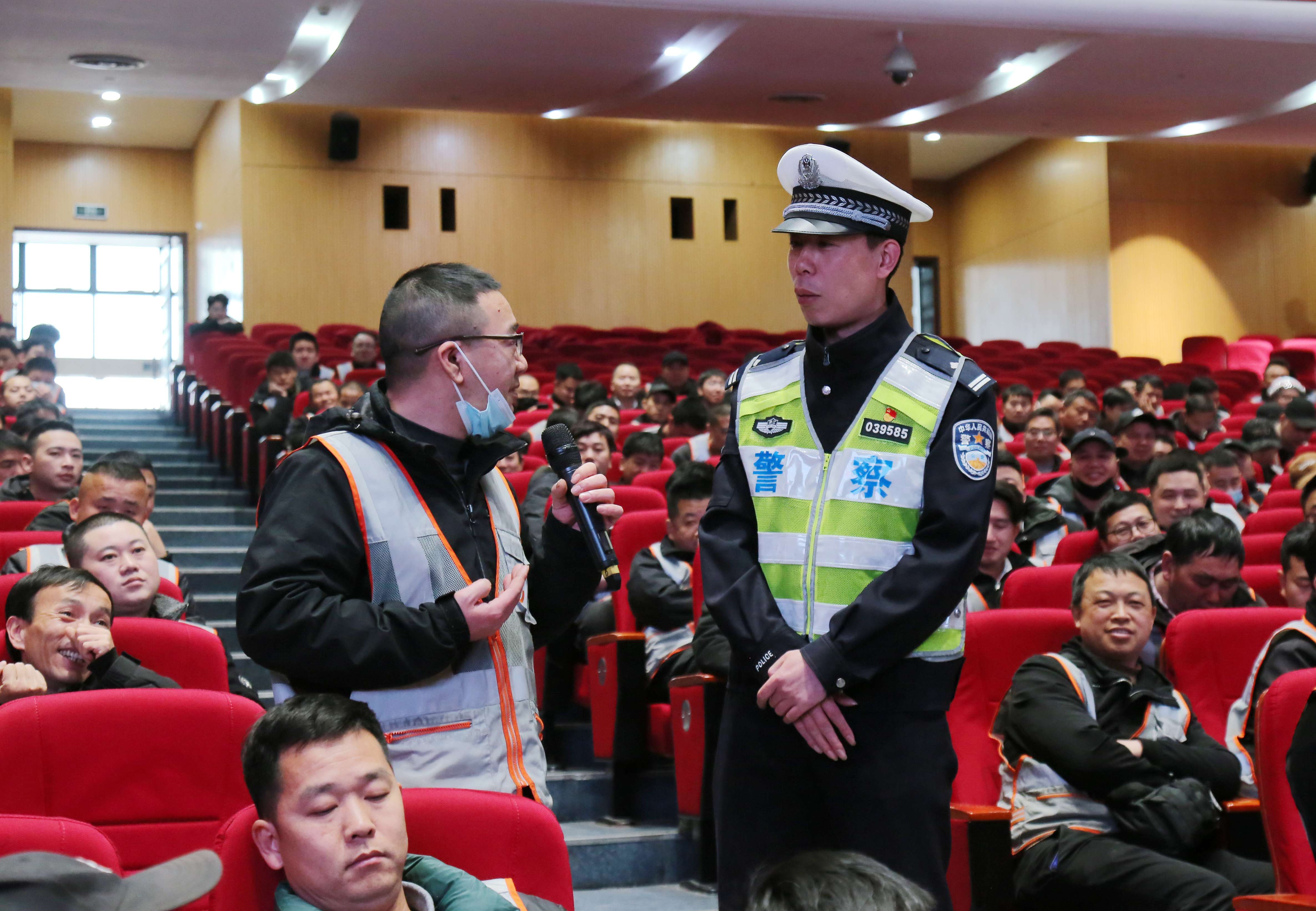 主题活动照片 (4).jpg 主题活动照片 (4).jpg