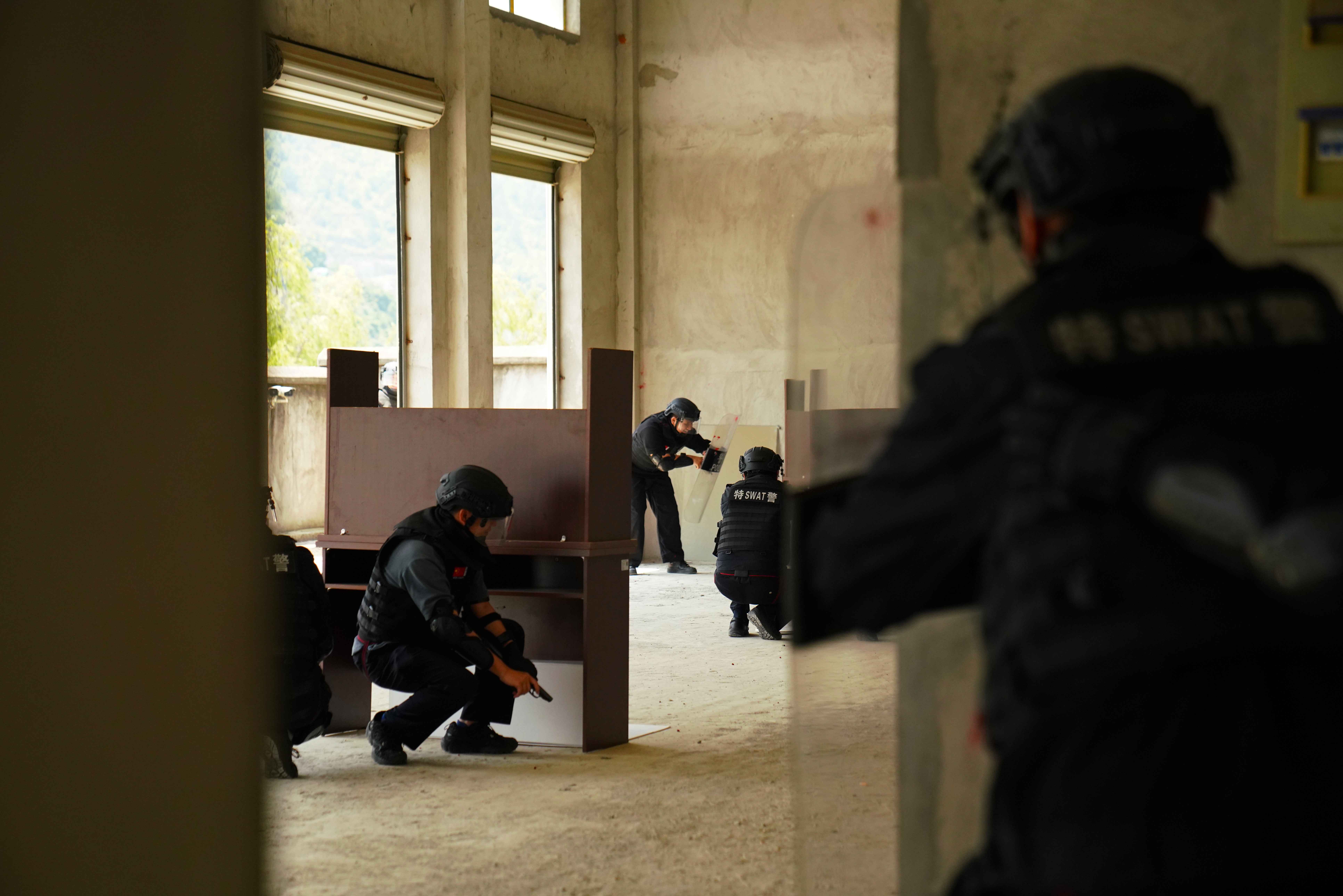 3.jpg 3.jpg