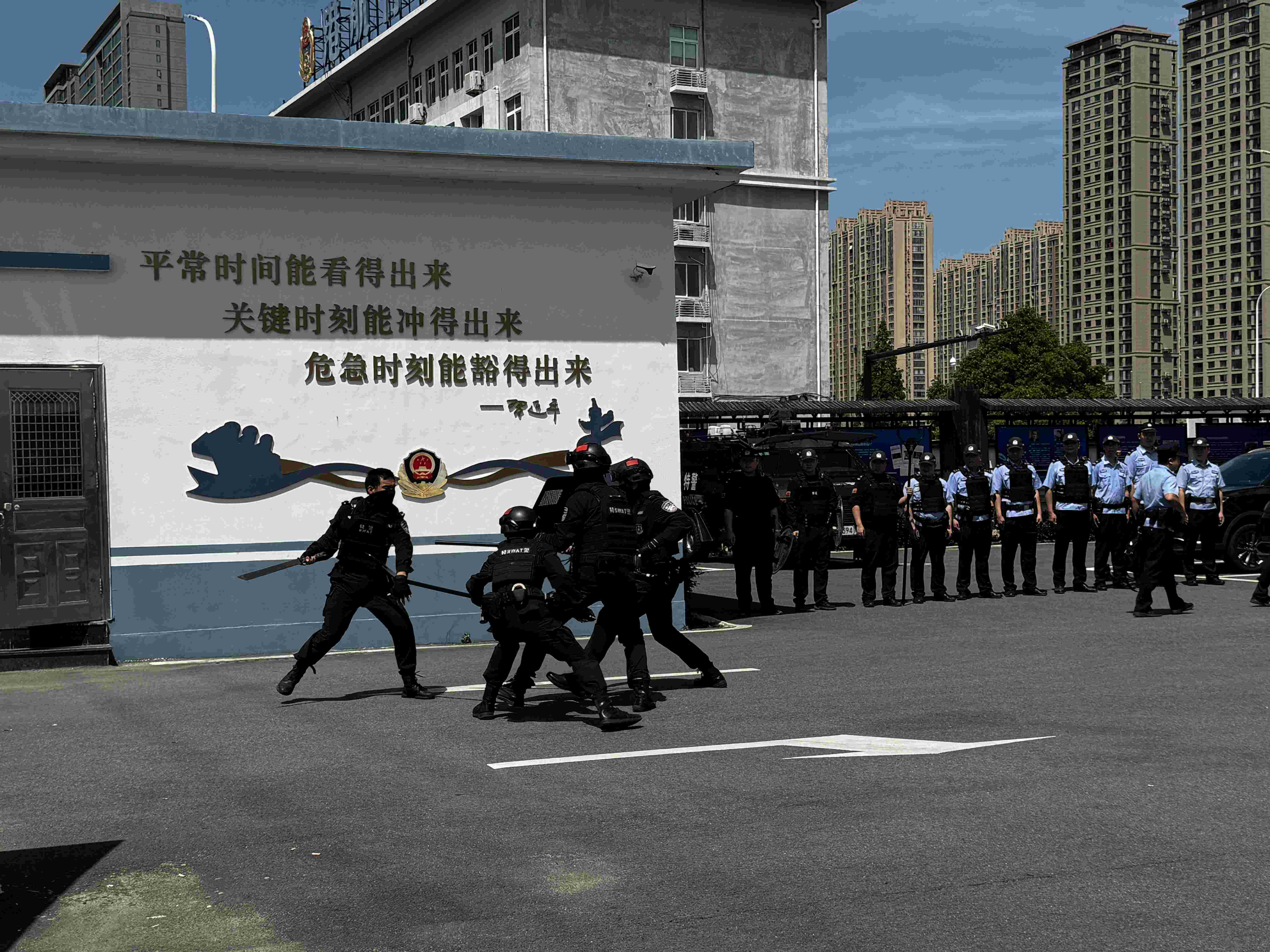 96fbc8c0e3742b31af31f25e3eb4325.jpg 96fbc8c0e3742b31af31f25e3eb4325.jpg