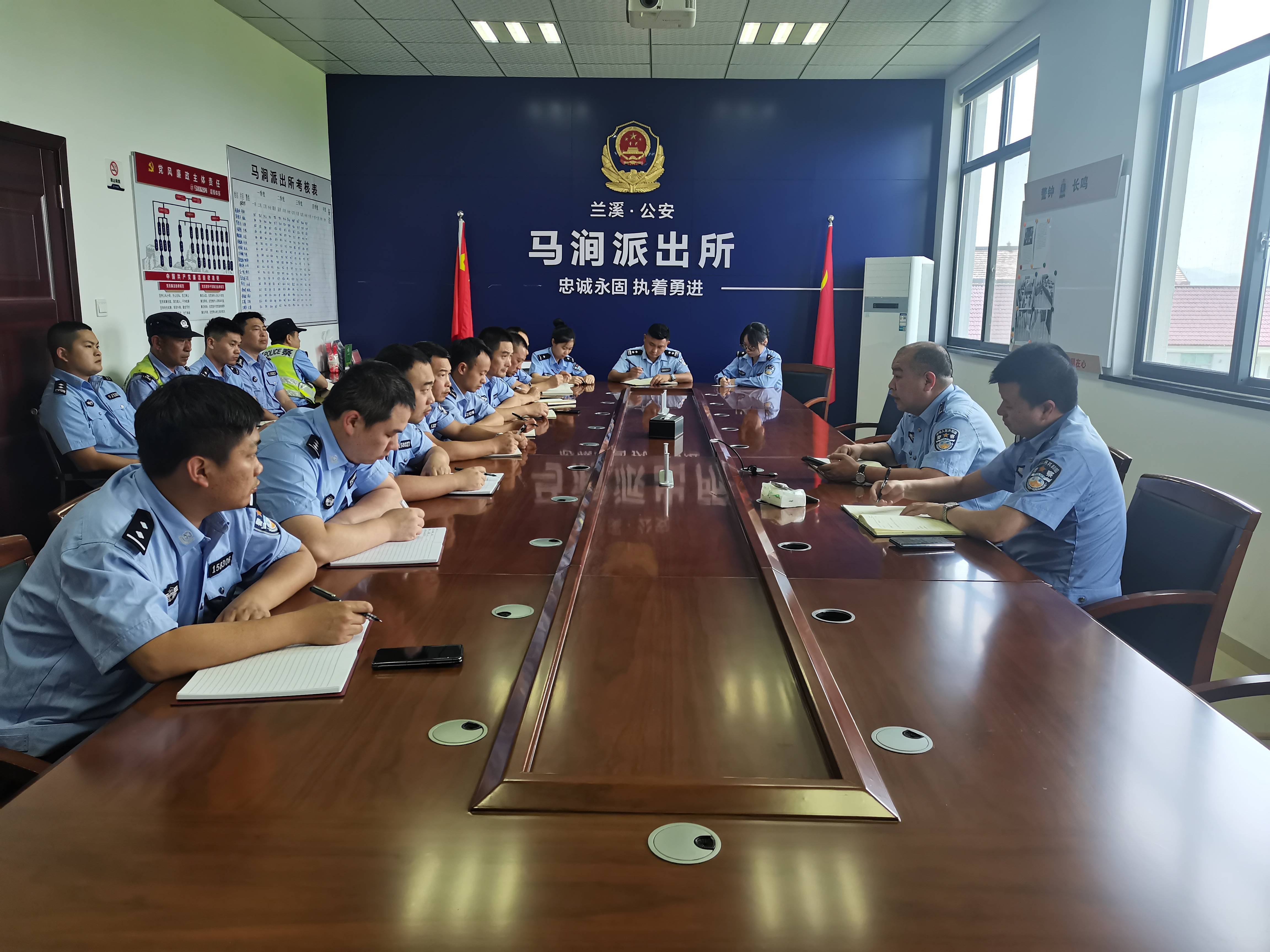 党建活动.jpg 党建活动.jpg