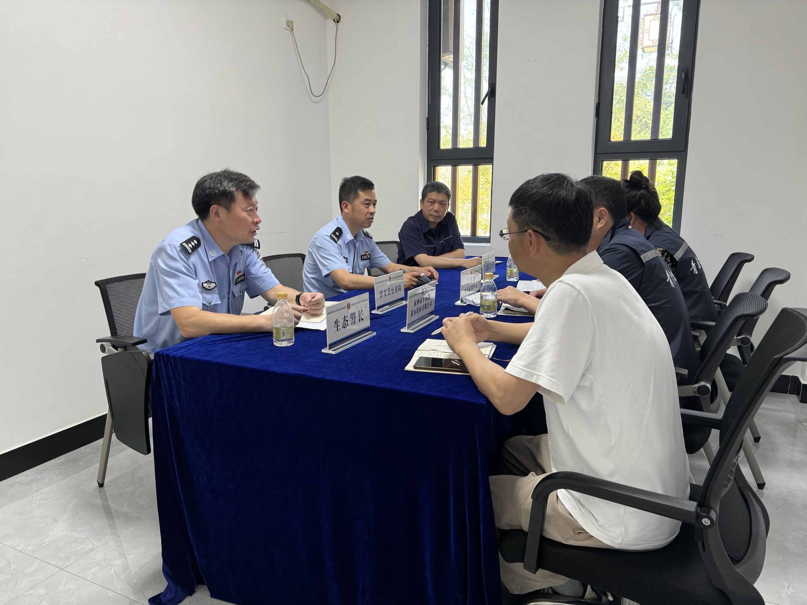 生态共治中心淳安“一桌人闭环一件事”.jpg 生态共治中心淳安“一桌人闭环一件事”.jpg