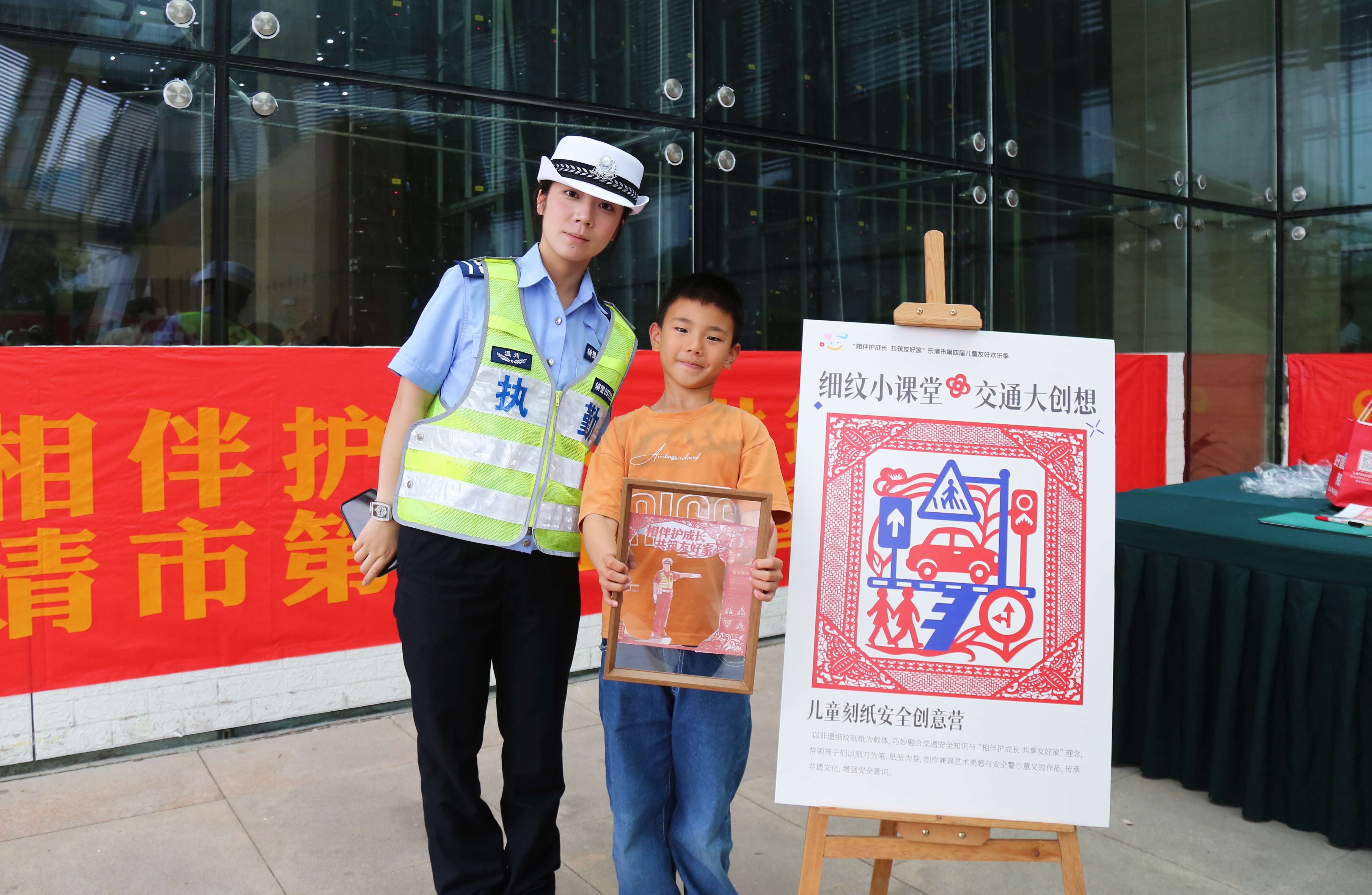 细纹刻纸 (1).jpg 细纹刻纸 (1).jpg