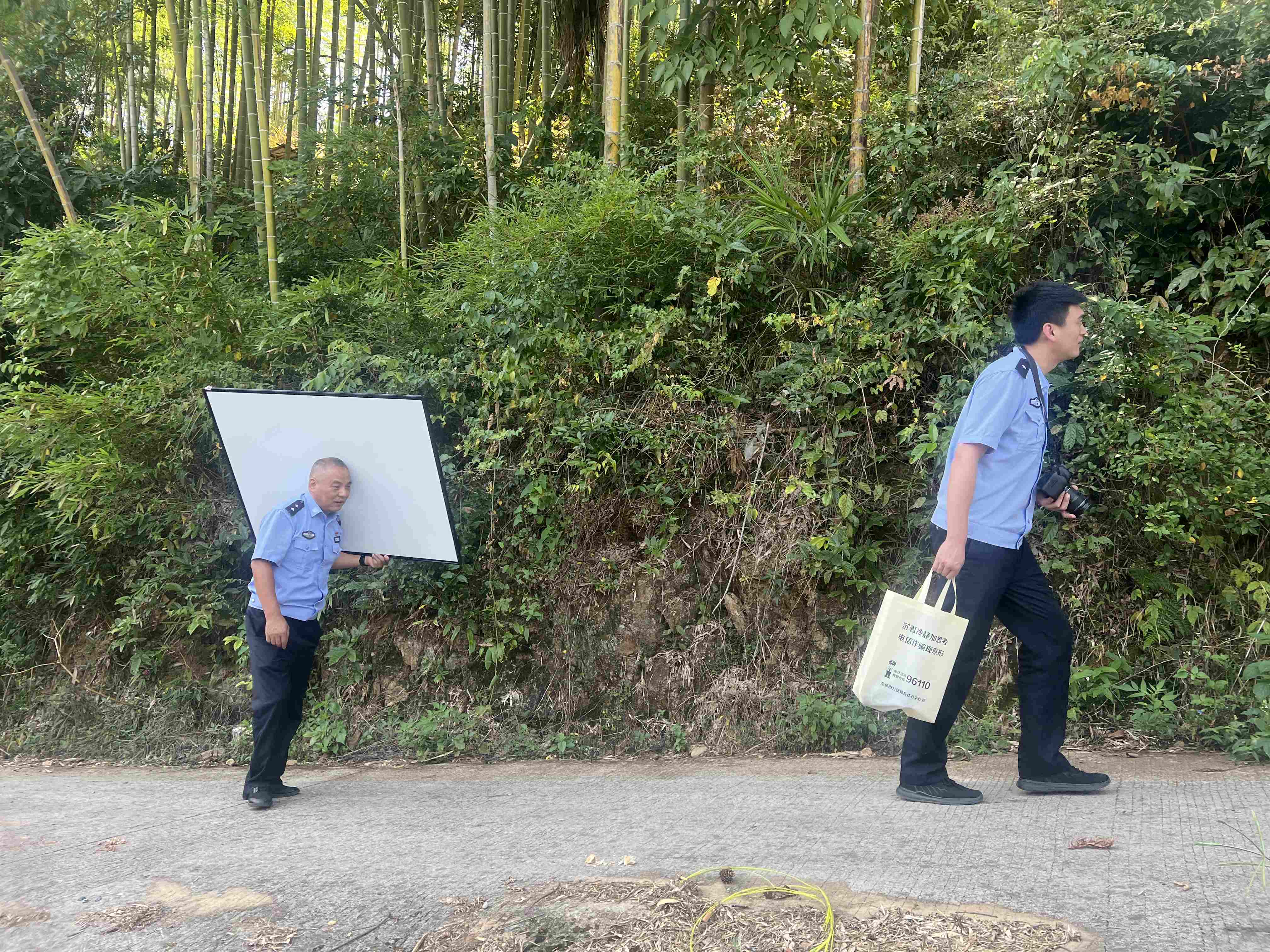 图片20.jpg 图片20.jpg
