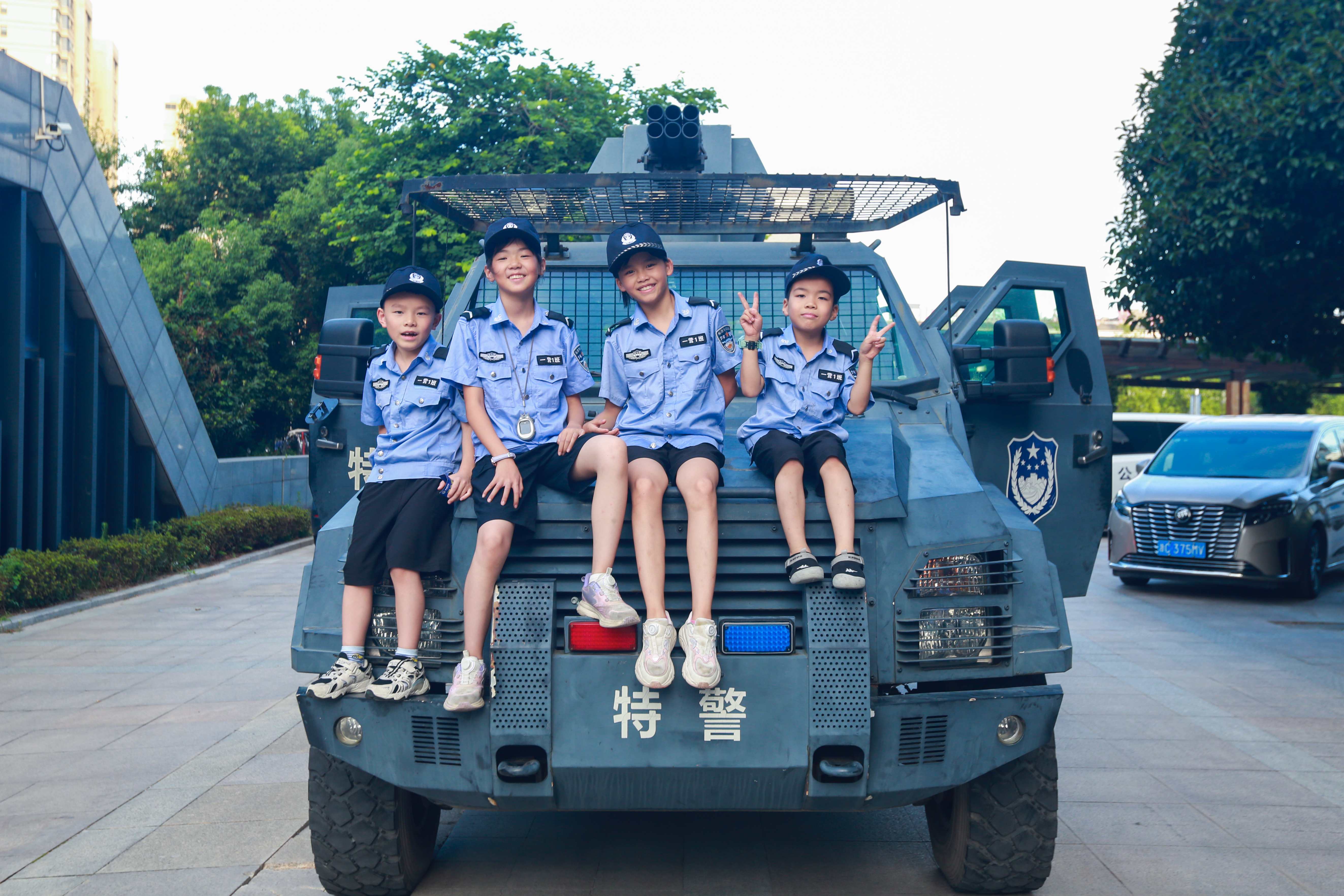 浙江乐清公安举办“快乐暑期 护航成长”警娃夏令营
