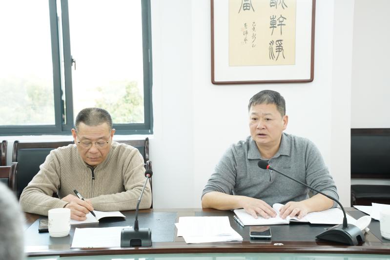 局党组书记、局长陈智海在会上做工作强调(1).jpg