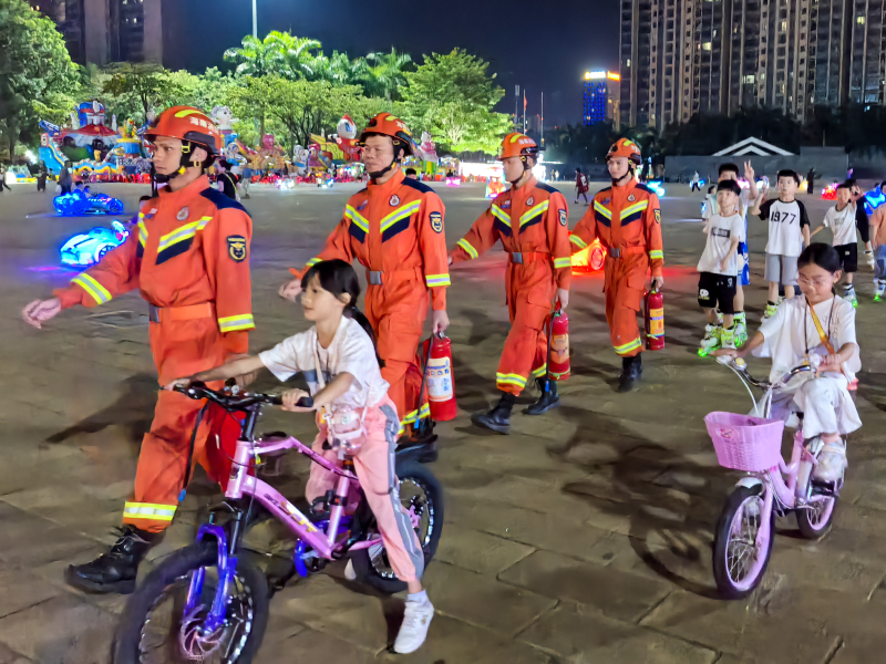 节日我在岗｜海南儋州消防用“火焰蓝”坚守“中国红”