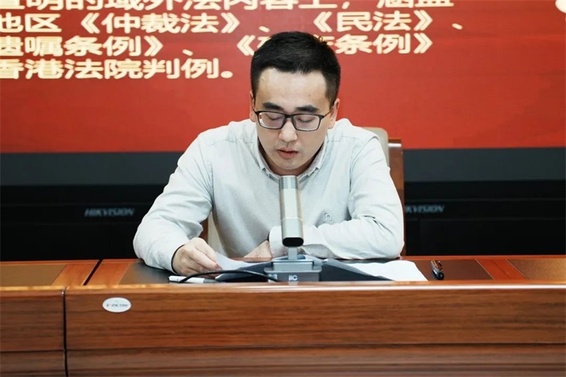 宪法宣传周｜海南一中院开展“聚青年之火 燃宪法之光”宪法主题宣传活动