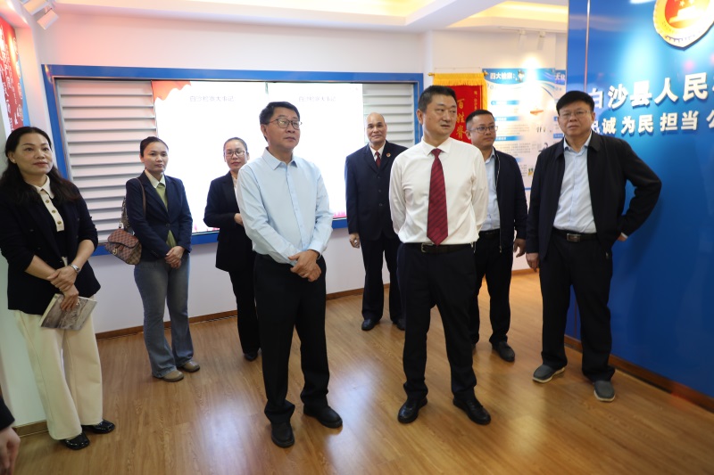 海南白沙检察院开展“检察服务自贸港”开放日暨检察工作恳谈会活动
