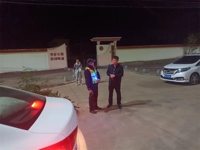 476起！海南临高公安携手九地交警开展春运交通安全专项整治行动“1号行动”
