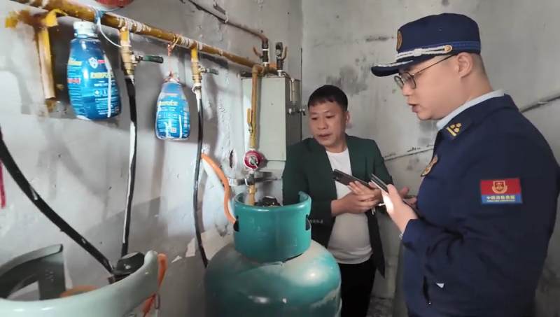 图片 海南儋州:儋州消防“面对面”传防火经,共筑消防安全防线 (1).png