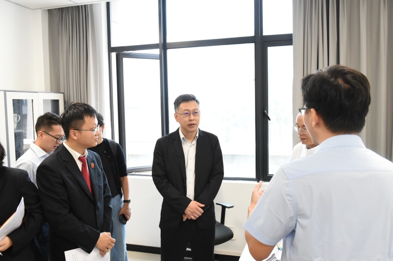 全国人大法工委到海南陵水法院调研行政诉讼法实施工作