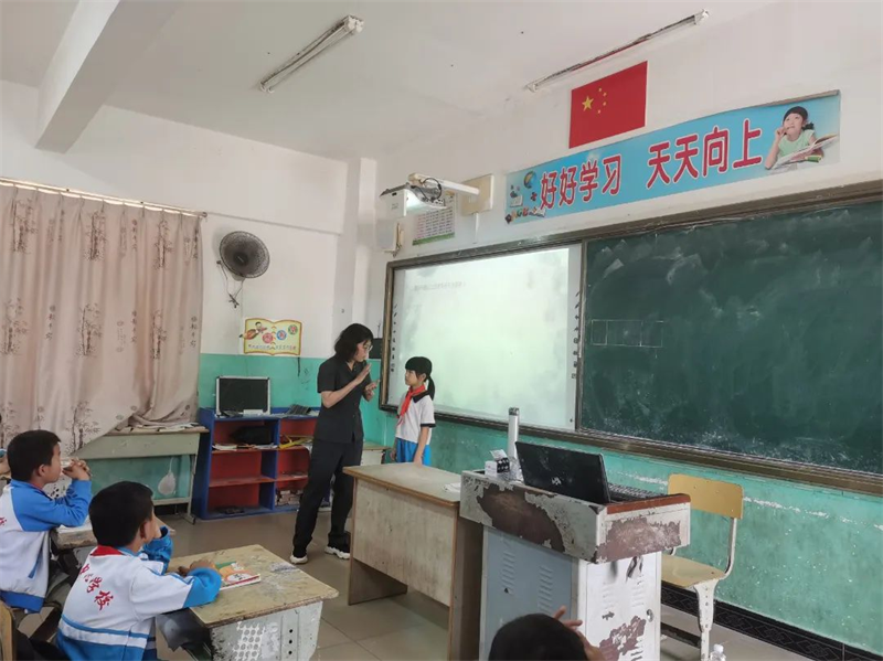 海南澄迈法院开展送法进校园活动 法润校园护成长