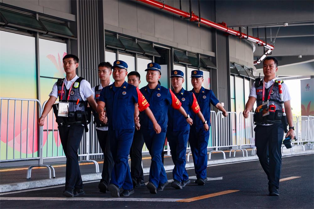 三亚消防圆满完成第十二届全国少数民族传统体育运动会消防安保任务